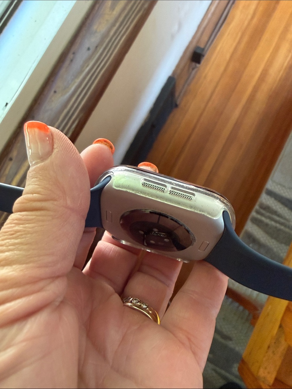 Apple Smart Watch 10 with GPS. 46mm. S/M. - Picture 4 of 5